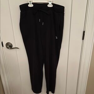 Champion Black Joggers for Versatile Comfort, size M